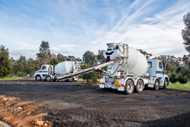 Best Commercial Concrete Contractor  in Redwood Falls, MN